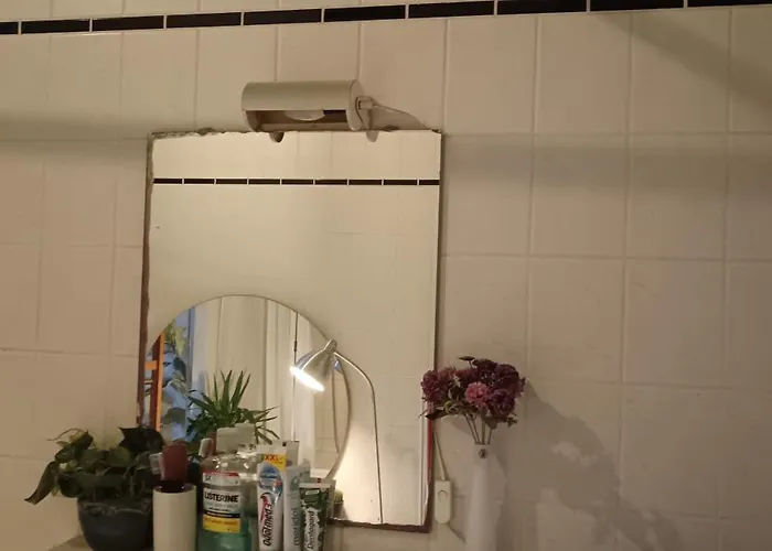 Sharing Bedroom With Host Near Alexanderplatz